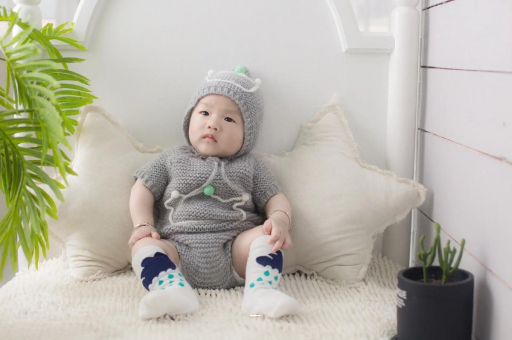 海盐宝宝揉眼睛是怎么回事 海盐宝宝揉眼睛是怎么回事